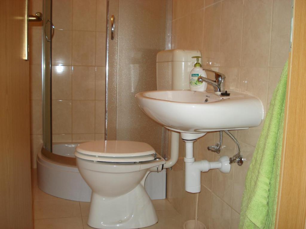 Apartments Smiljana オミシュ 部屋 写真