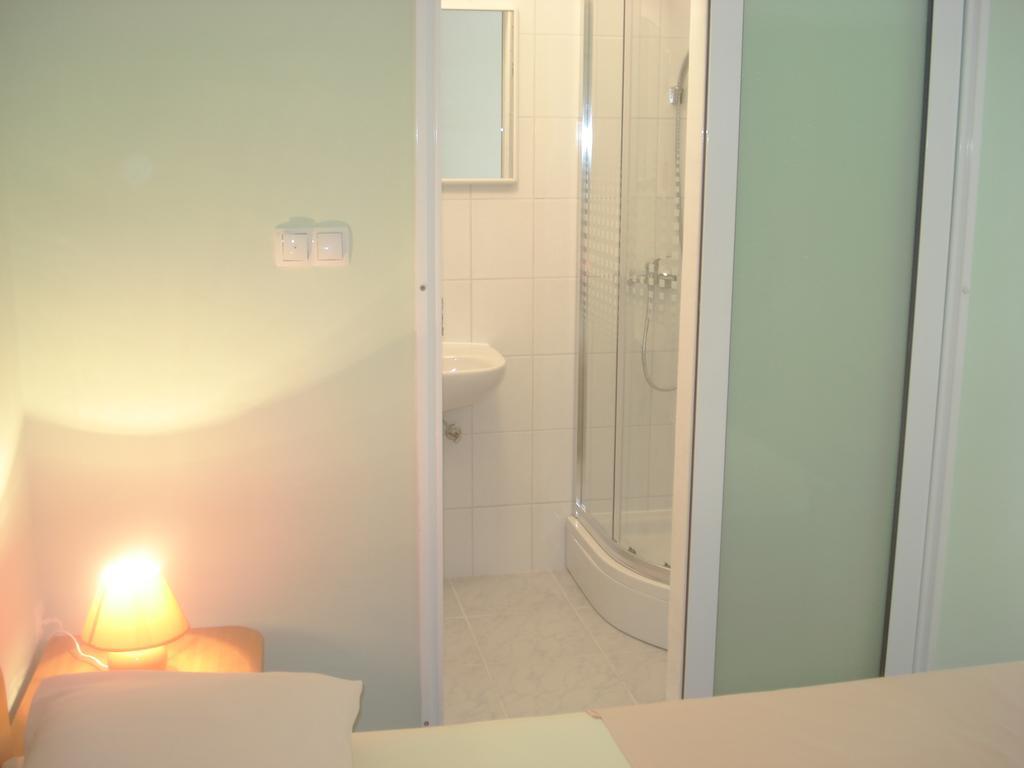 Apartments Smiljana オミシュ エクステリア 写真
