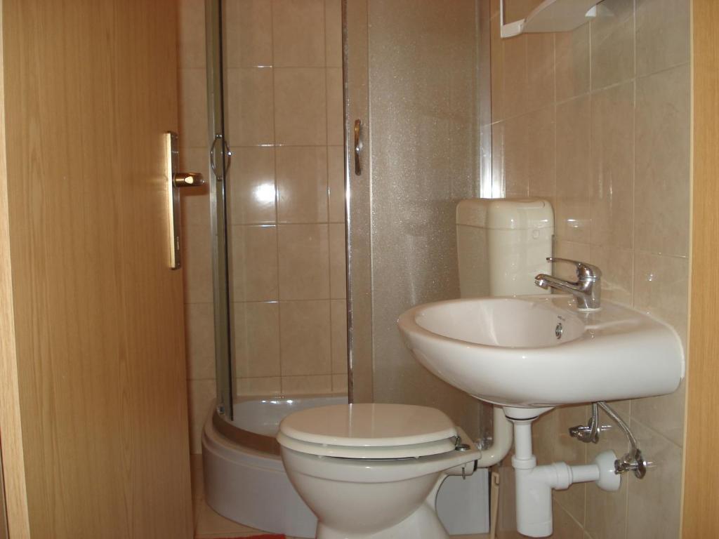 Apartments Smiljana オミシュ エクステリア 写真